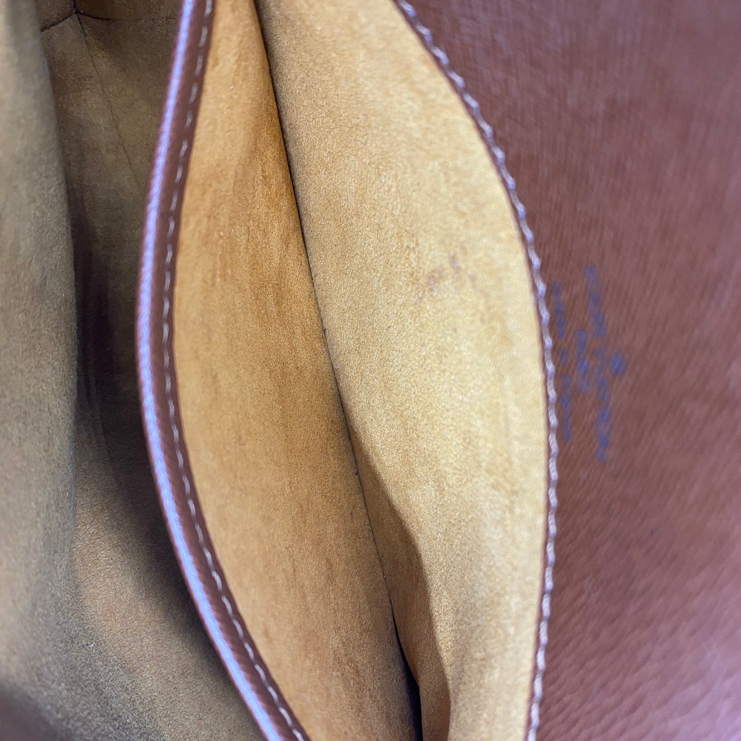 LOUIS VUITTON モノグラム M51388 ミュゼットタンゴ ※ストラップ変更あり