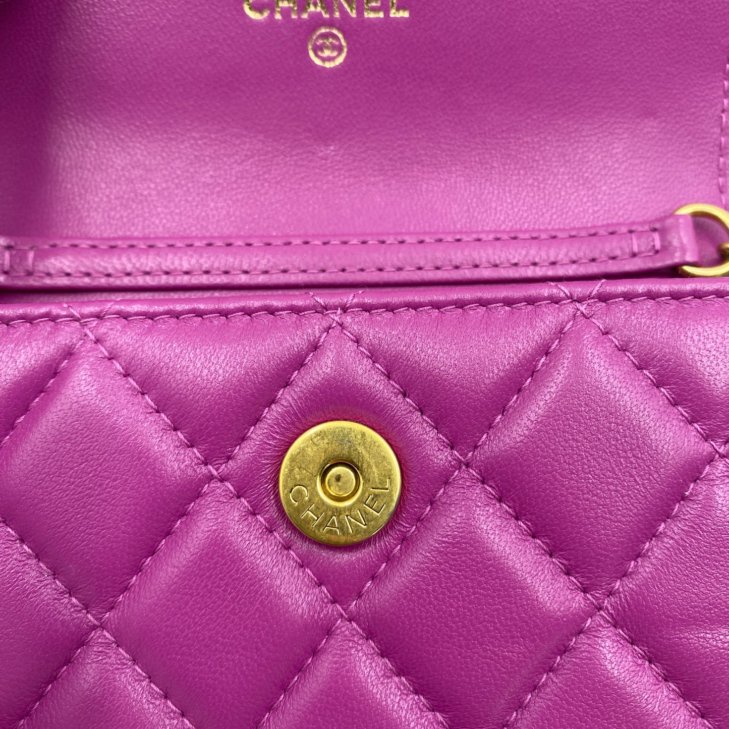 CHANEL シャネル マトラッセ ボールチェーン ショルダーウォレット パープル ゴールド金具
