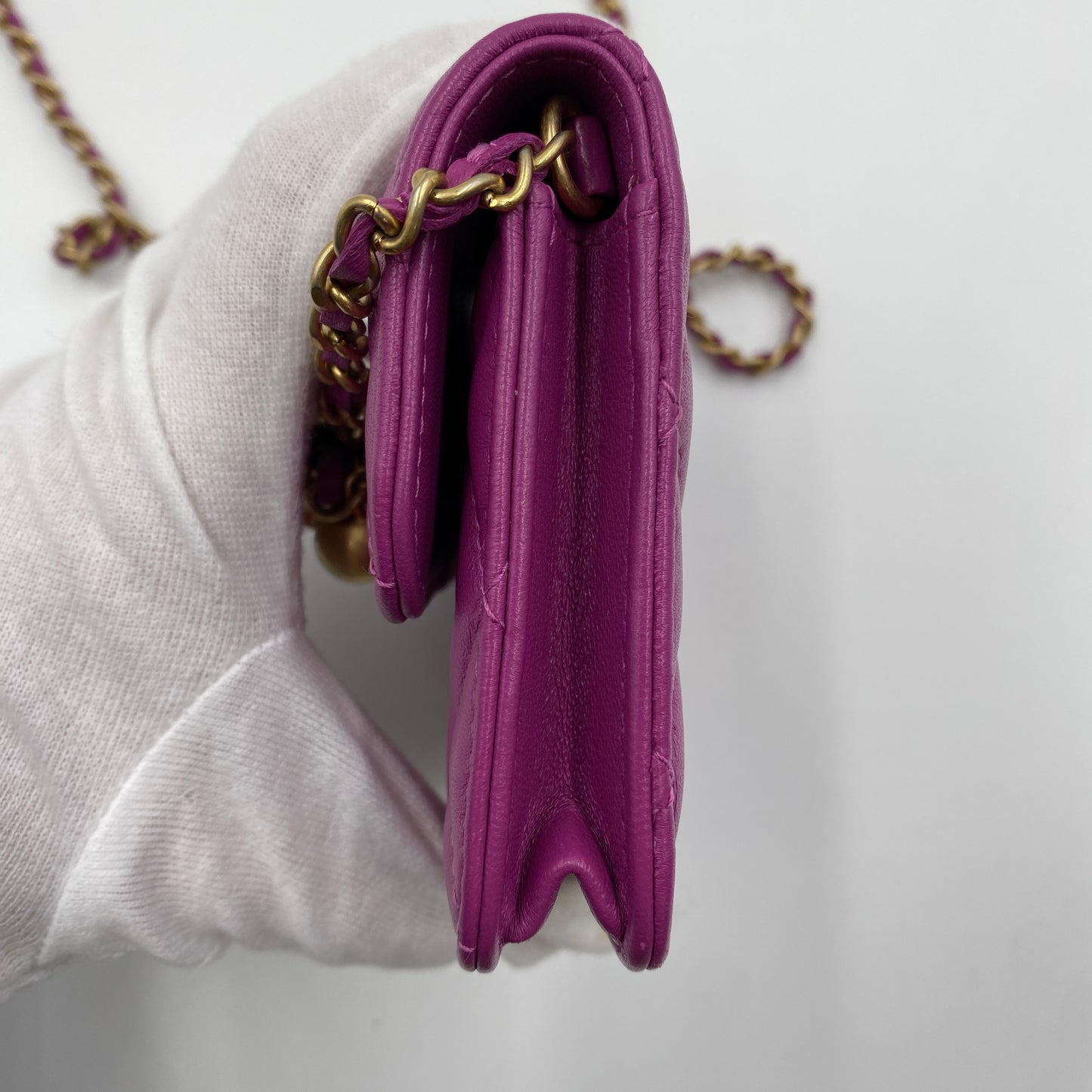 CHANEL シャネル マトラッセ ボールチェーン ショルダーウォレット パープル ゴールド金具