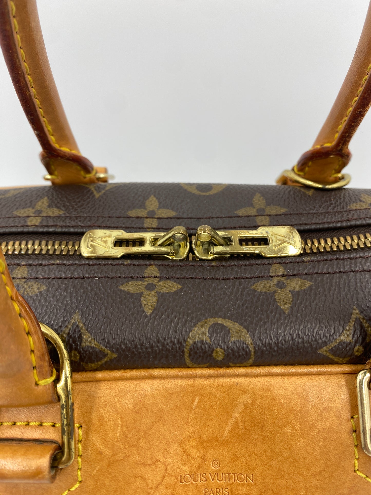 LOUIS VUITTON モノグラム M47270モノグラムドーヴィル ハンドバッグ