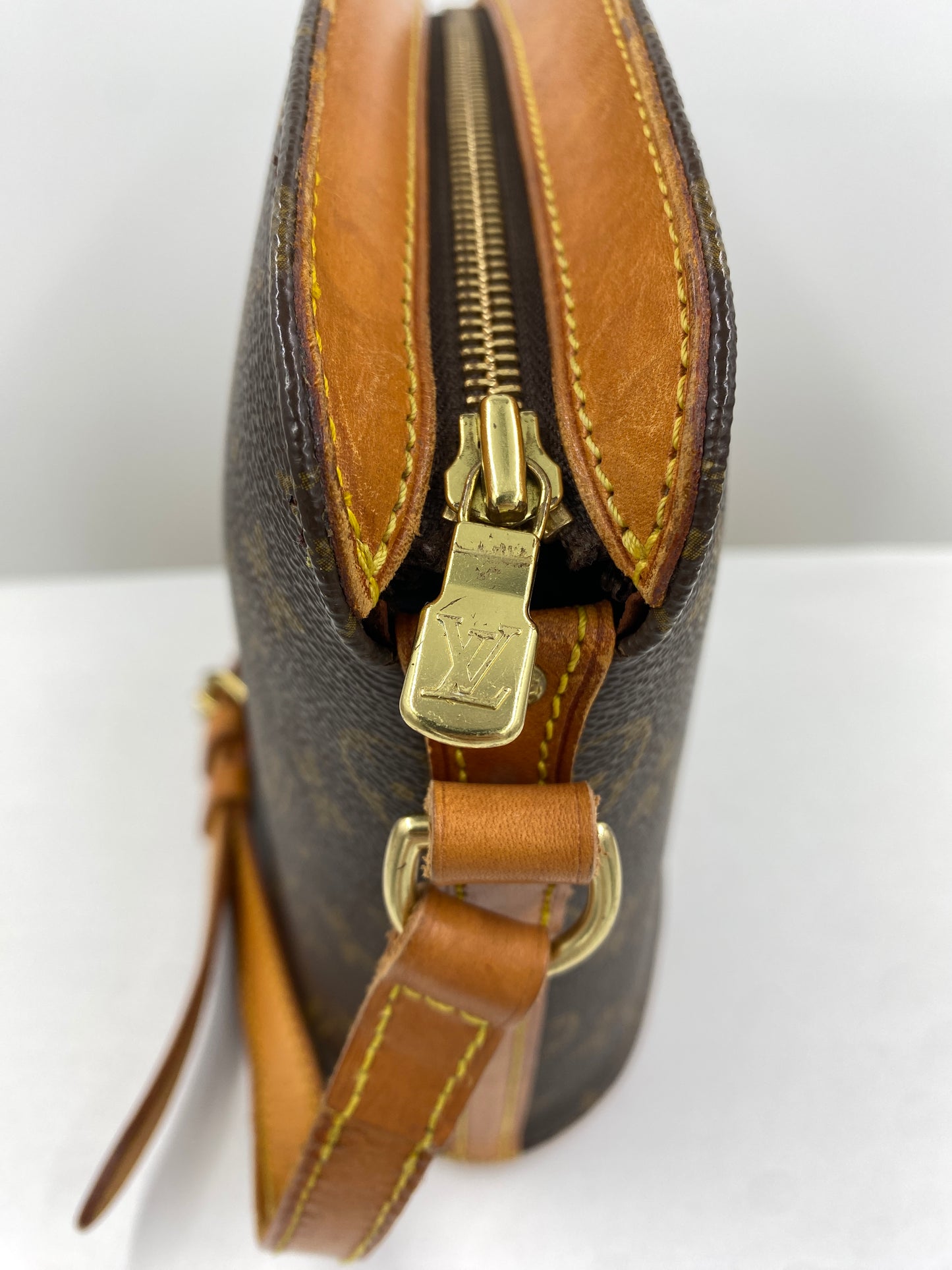 LOUIS VUITTON モノグラム M51290 ドルーオ ショルダーバッグ