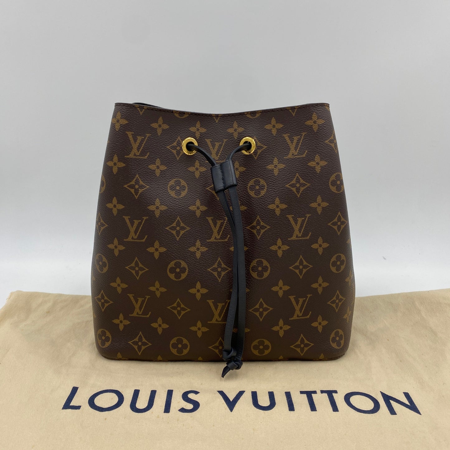 LOUIS VUITTON ネオノエ ショルダーバッグ M44020