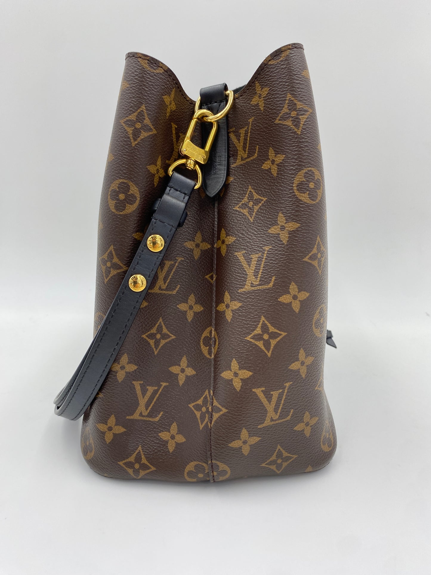 LOUIS VUITTON ネオノエ ショルダーバッグ M44020