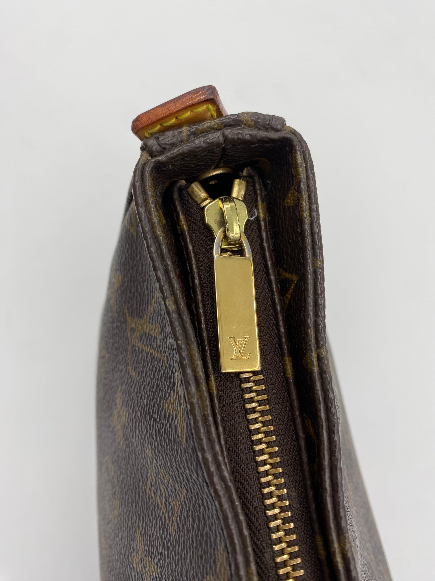 LOUIS VUITTON モノグラム ルーピングMM ショルダーバッグ