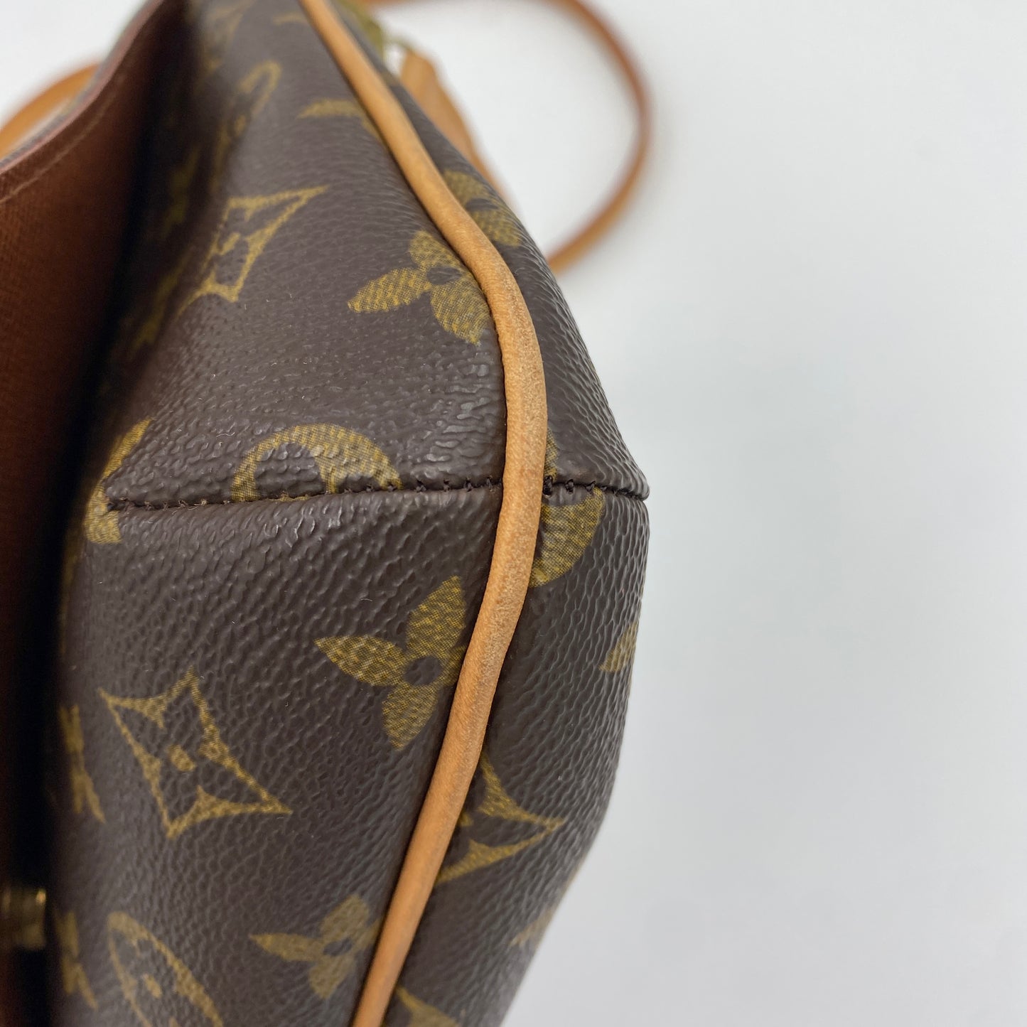 LOUIS VUITTON モノグラム M51388 ミュゼットタンゴ ※ストラップ変更あり