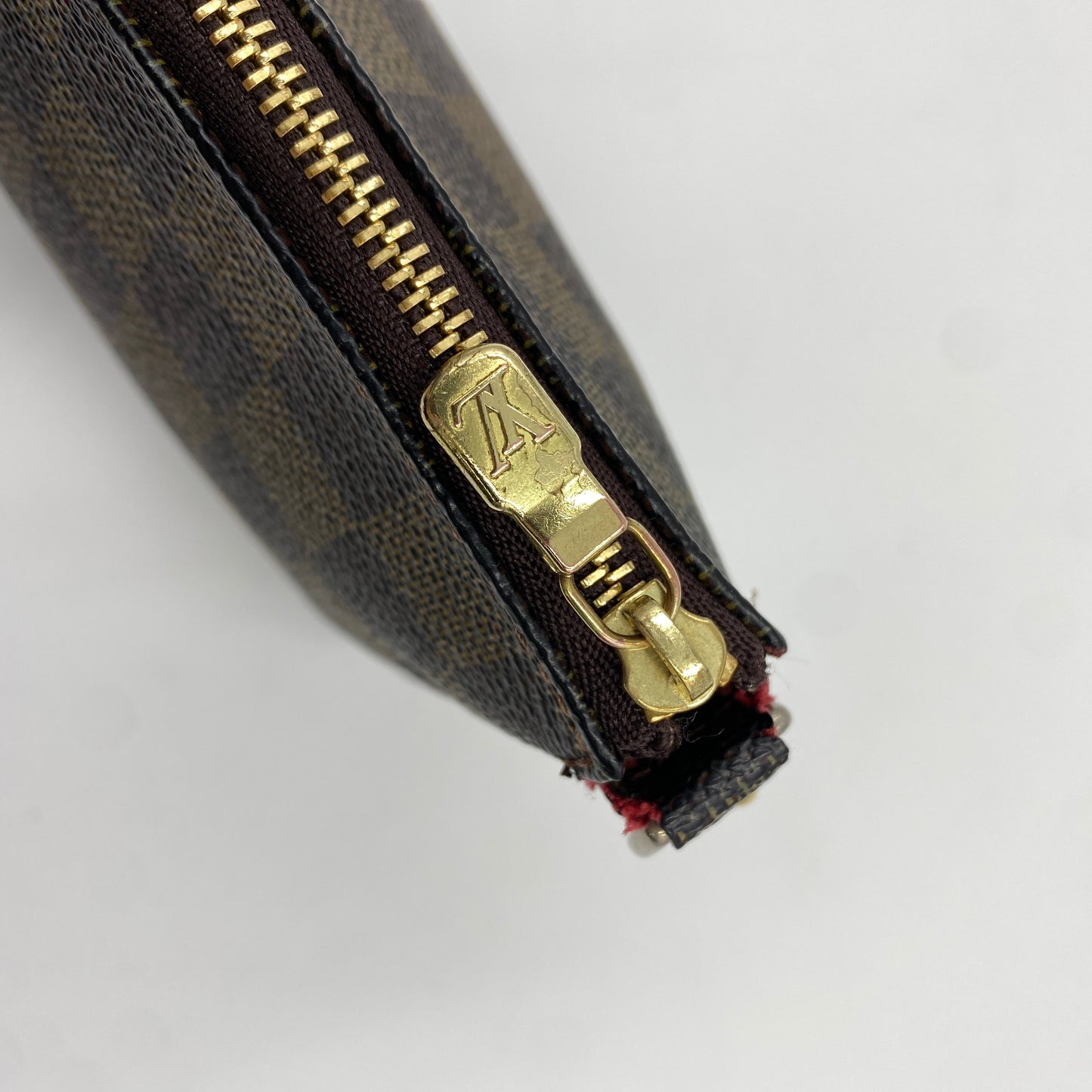 LOUIS VUITTON ポシェットアクセソワール ダミエ