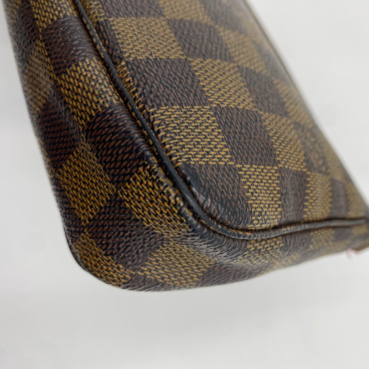 LOUIS VUITTON ポシェットアクセソワール ダミエ