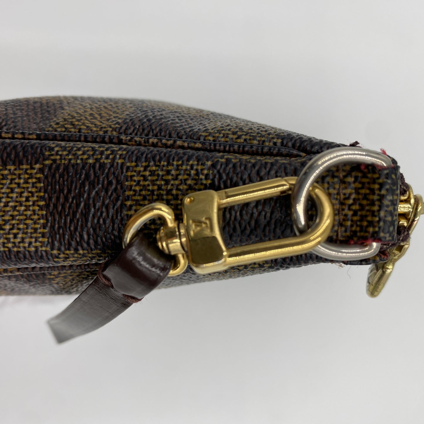 LOUIS VUITTON ポシェットアクセソワール ダミエ