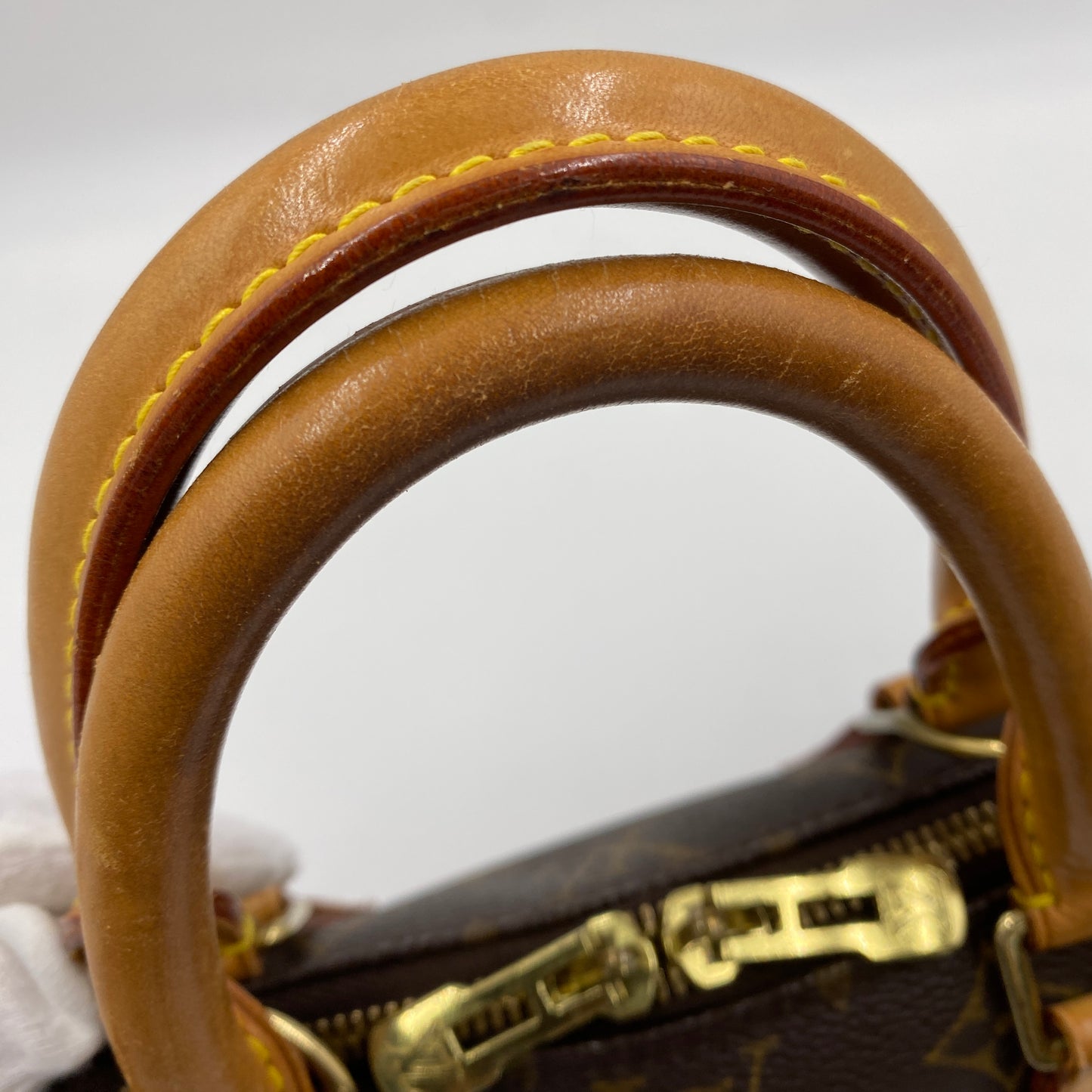 LOUIS VUITTON アルマ