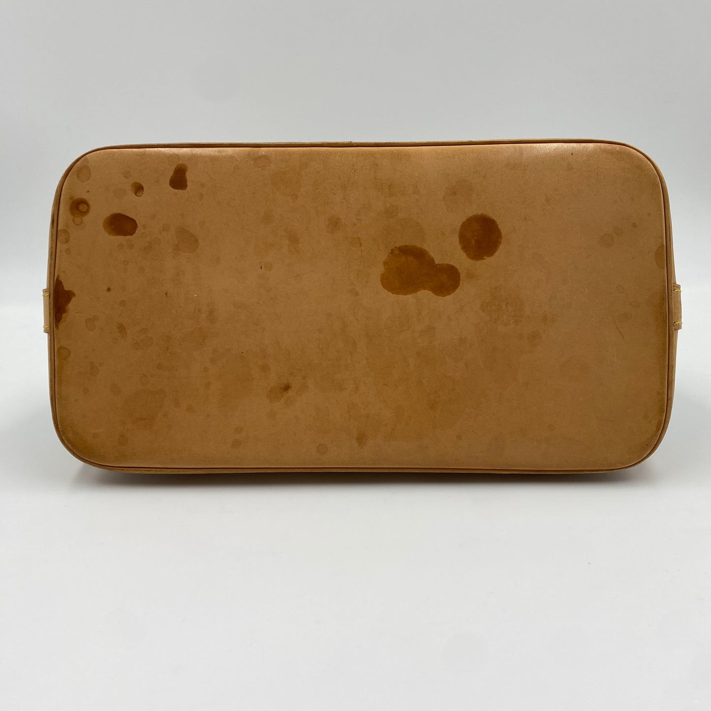 LOUIS VUITTON アルマ