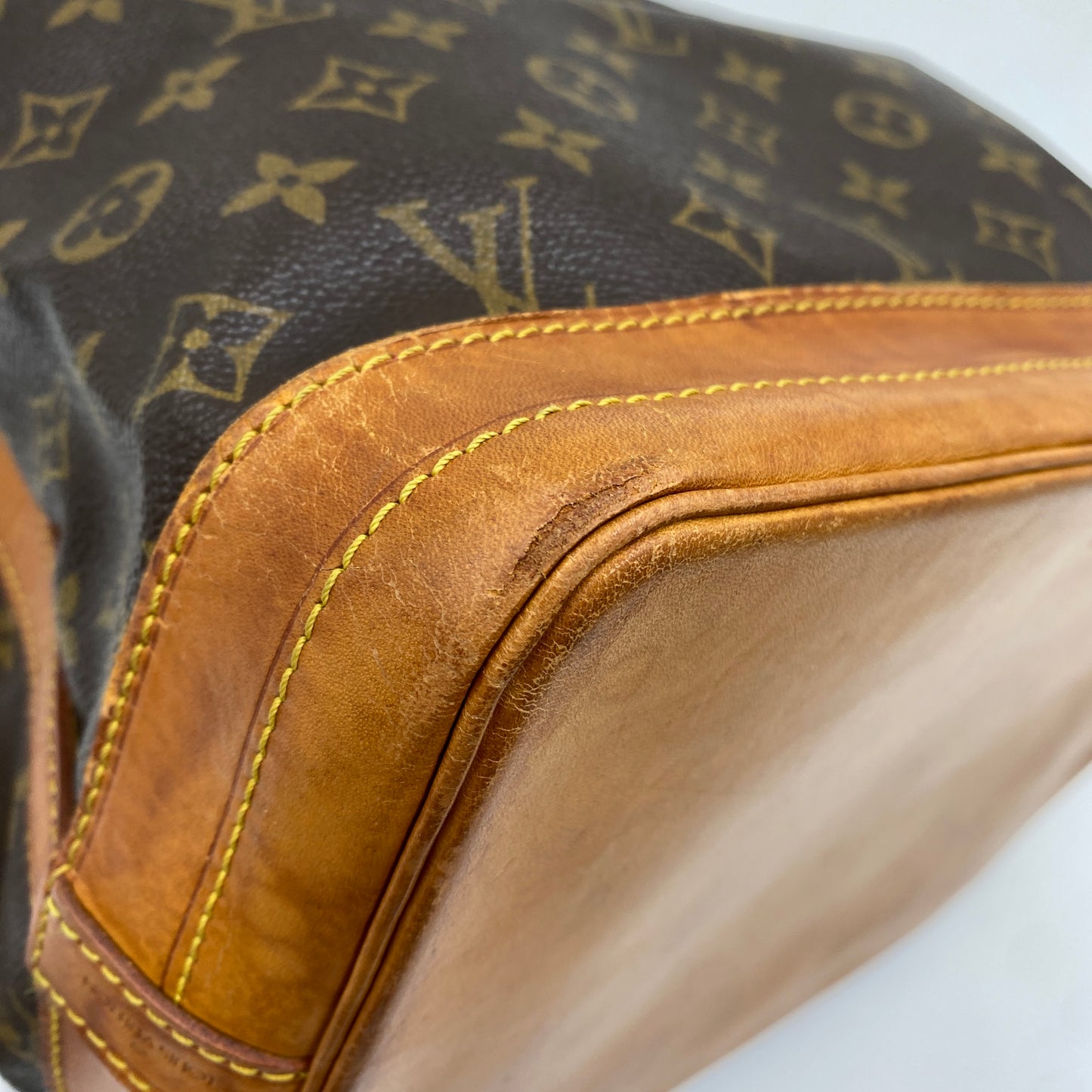 LOUIS VUITTON モノグラム M42224 ノエ ショルダーバッグ