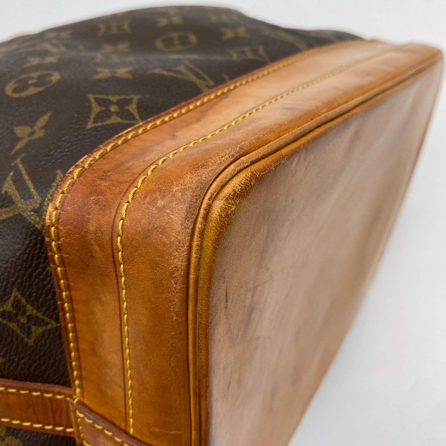 LOUIS VUITTON モノグラム M42224 ノエ ショルダーバッグ