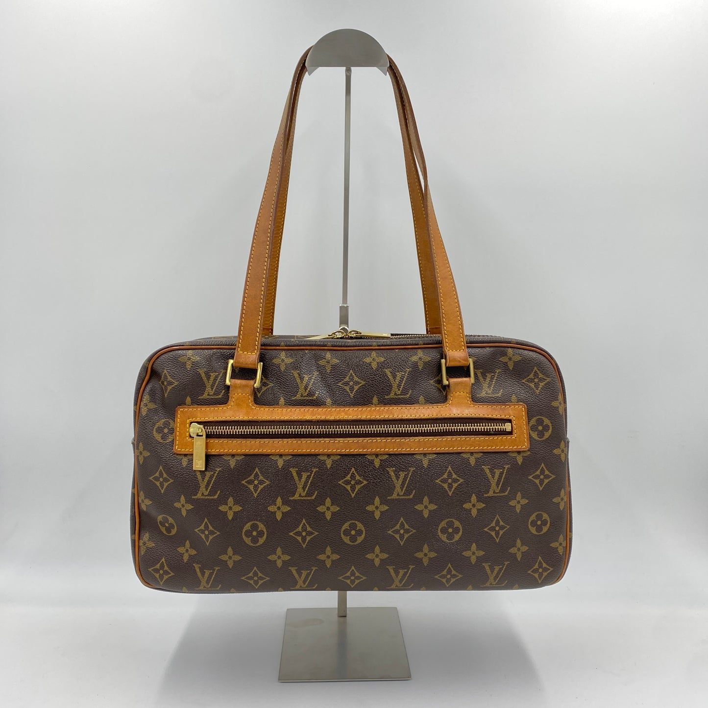LOUIS VUITTON ショルダーバッグ/クロスボディバッグ モノグラム シテ M51181