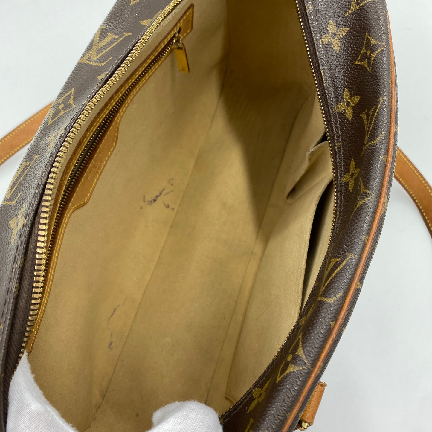 LOUIS VUITTON ショルダーバッグ/クロスボディバッグ モノグラム シテ M51181