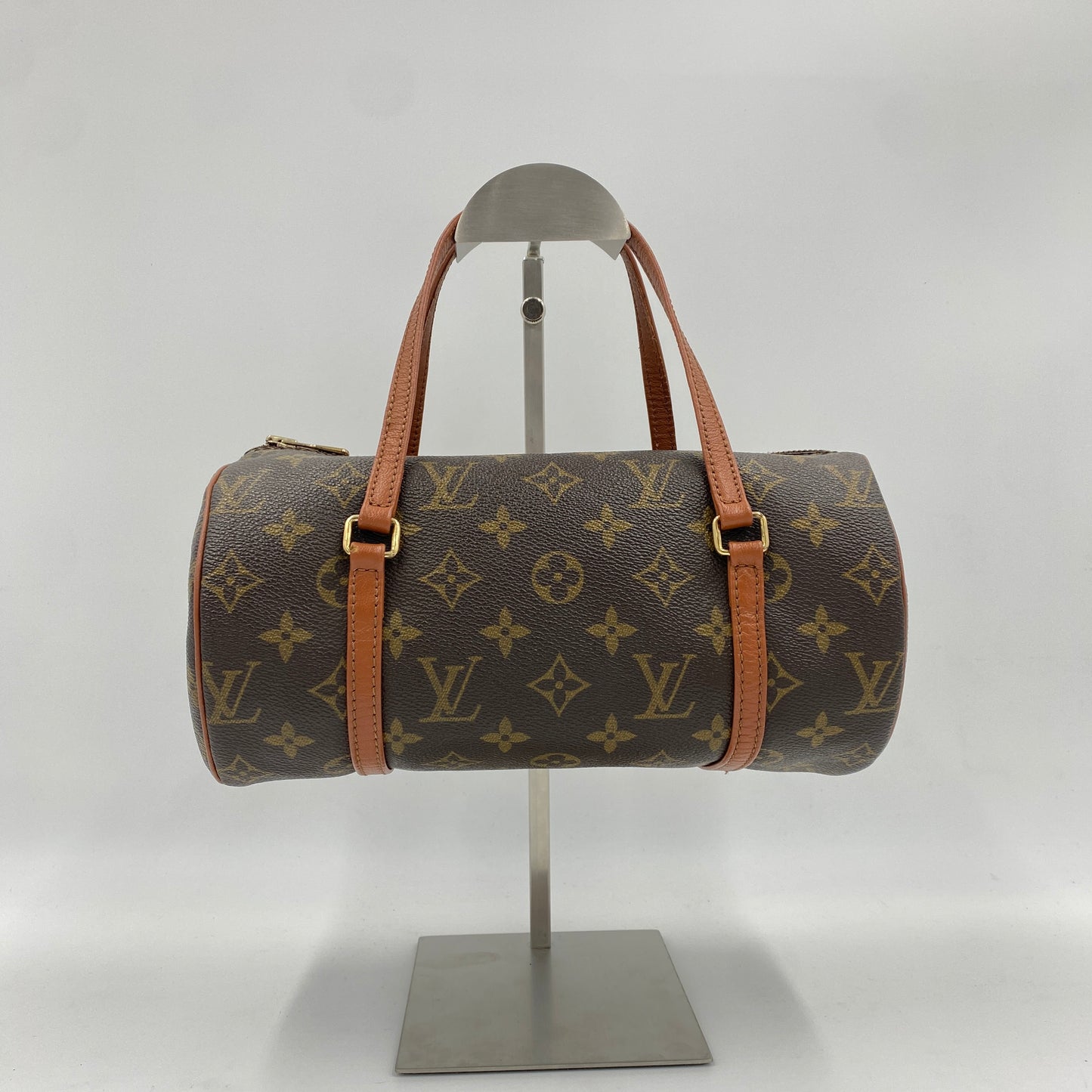 LOUIS VUITTON パピヨン 26