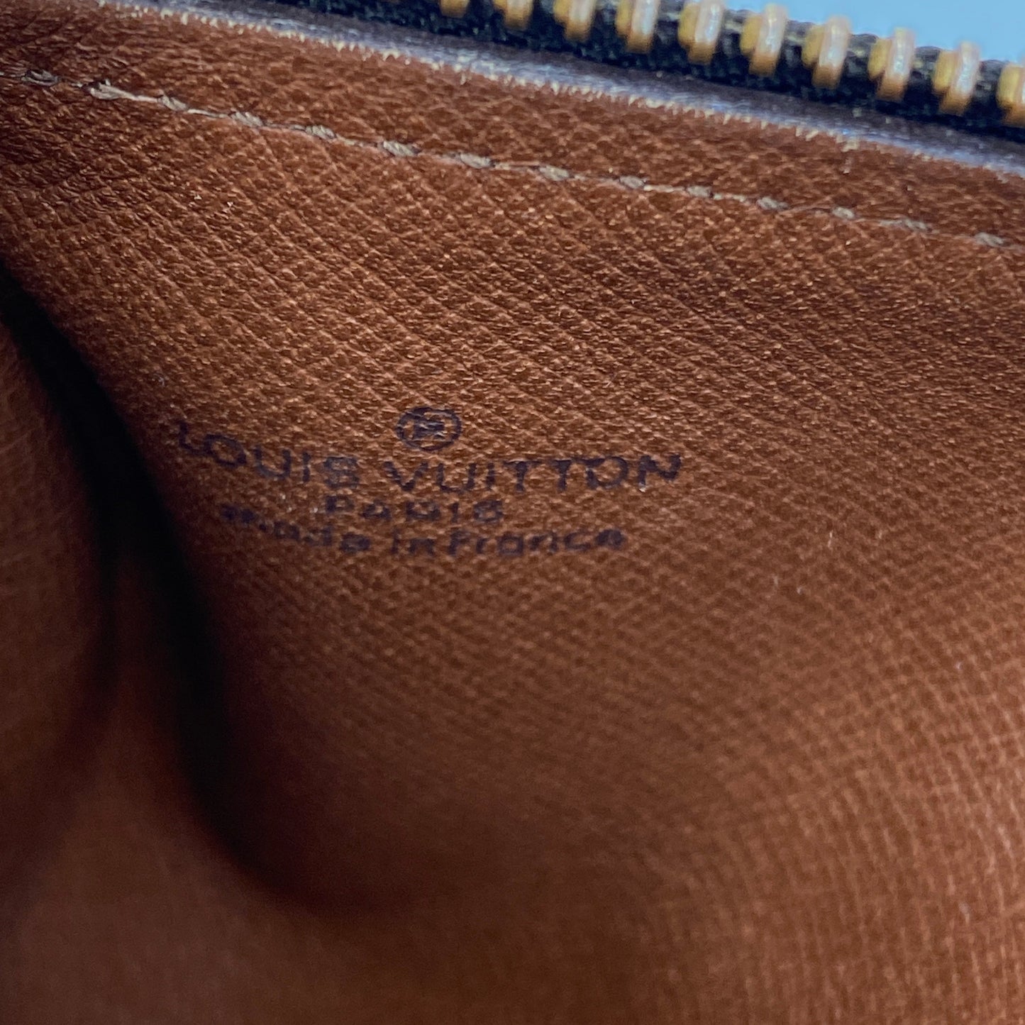 LOUIS VUITTON パピヨン 26