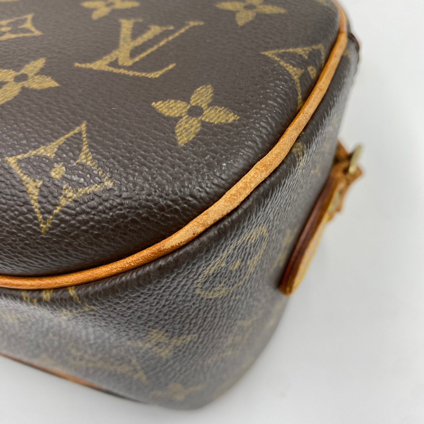 LOUIS VUITTON ブロワ