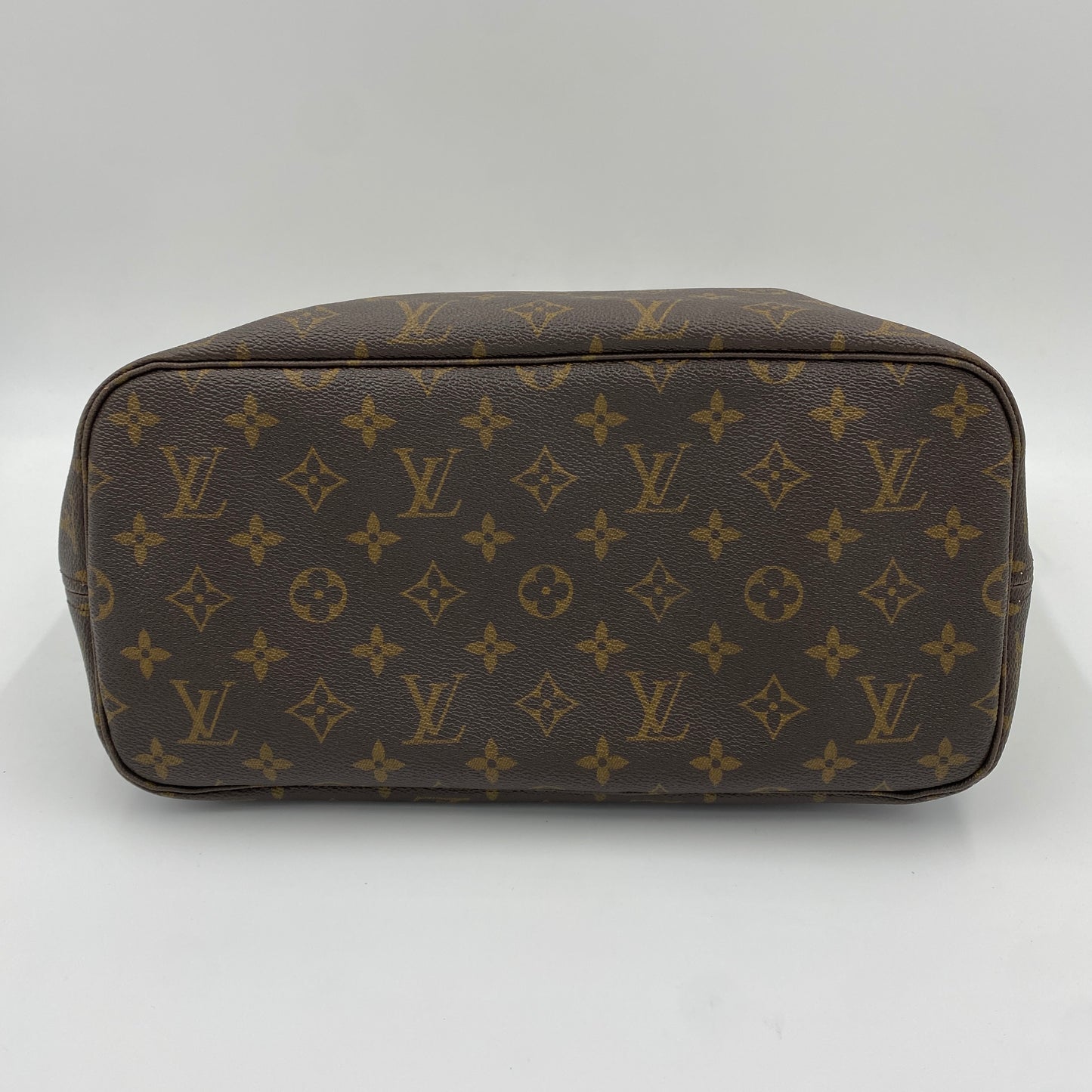 LOUIS VUITTON ネヴァーフル MM