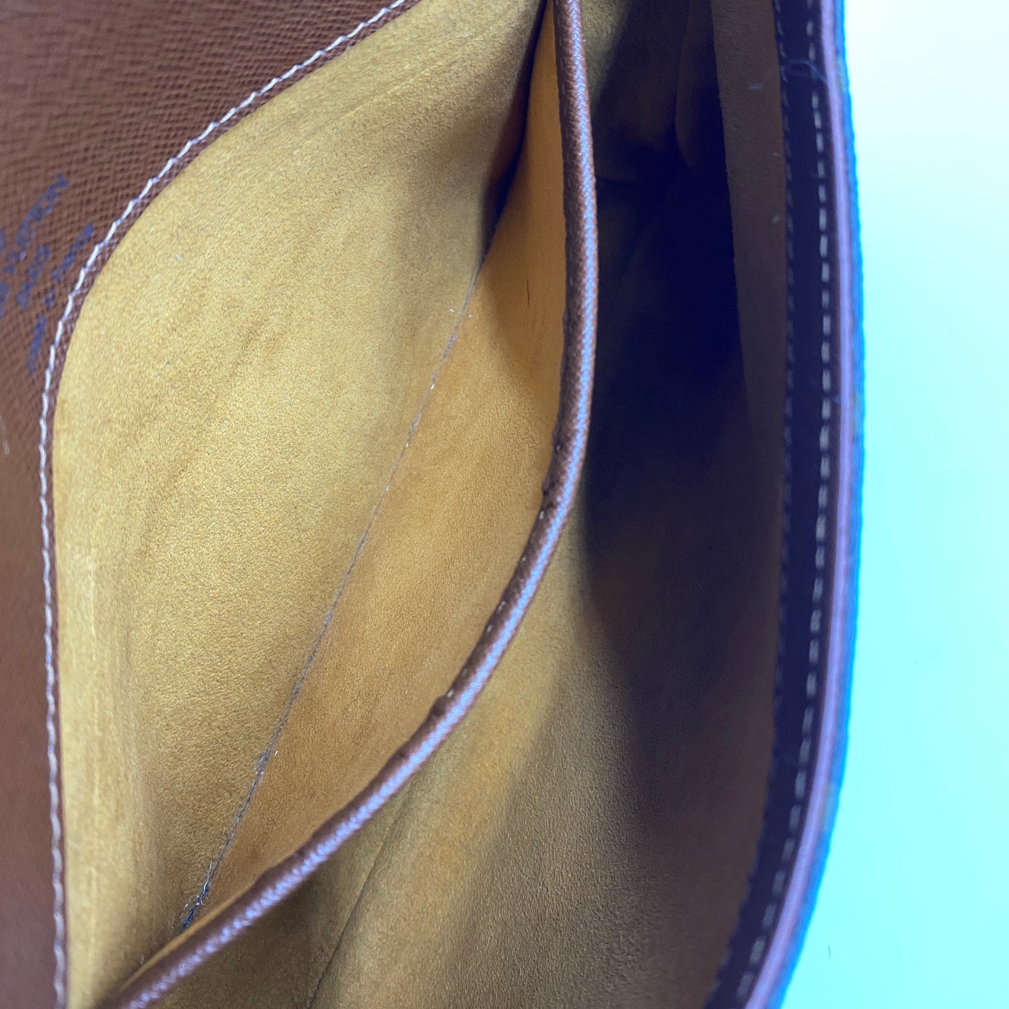 LOUIS VUITTON ミュゼットタンゴ　ショートショルダー