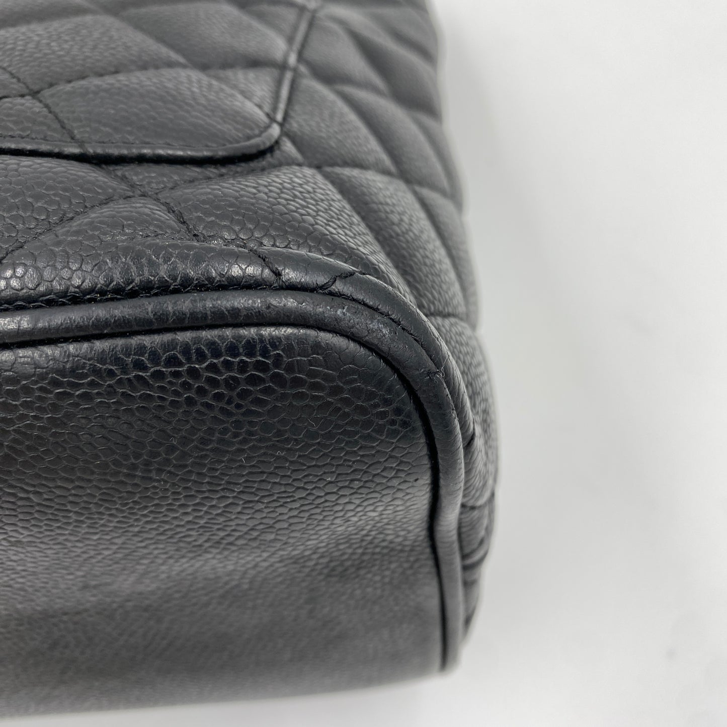 CHANEL 復刻トート キャビアスキン