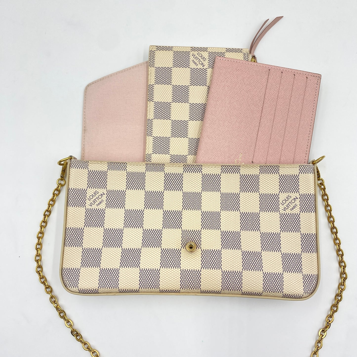 LOUIS VUITTON ポシェット・フェリーチェ